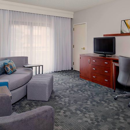 Sonesta Select Kansas City Airport Tiffany Springs Екстер'єр фото
